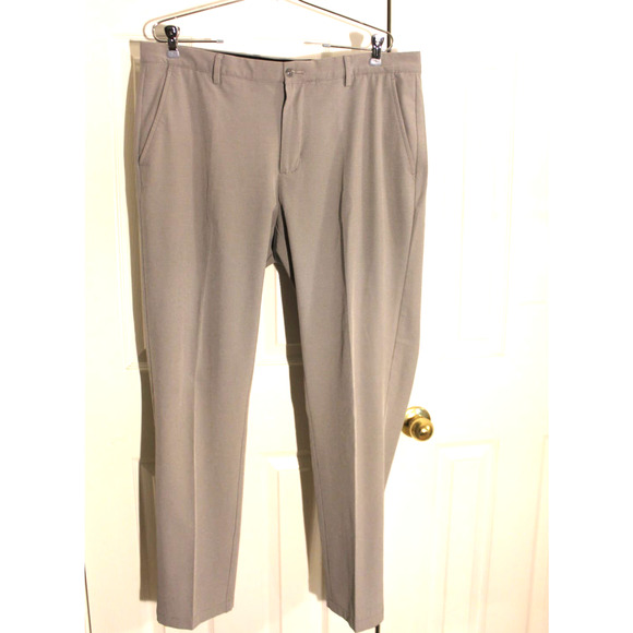Greg Norman Gray Flat Front Stretch Tech Pants sz 36 x 30 - Picture 1 of 3